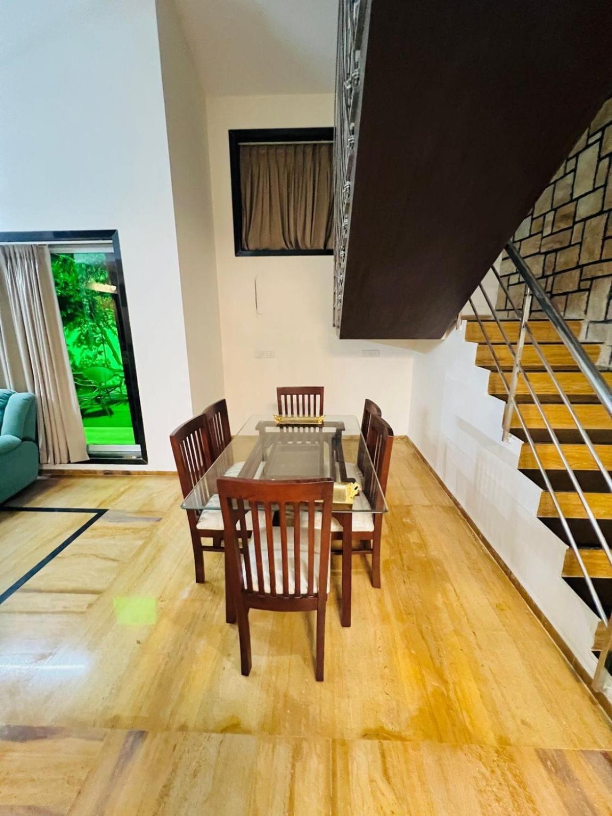 Taj Villa With Free Wifi Лонавла Екстер'єр фото