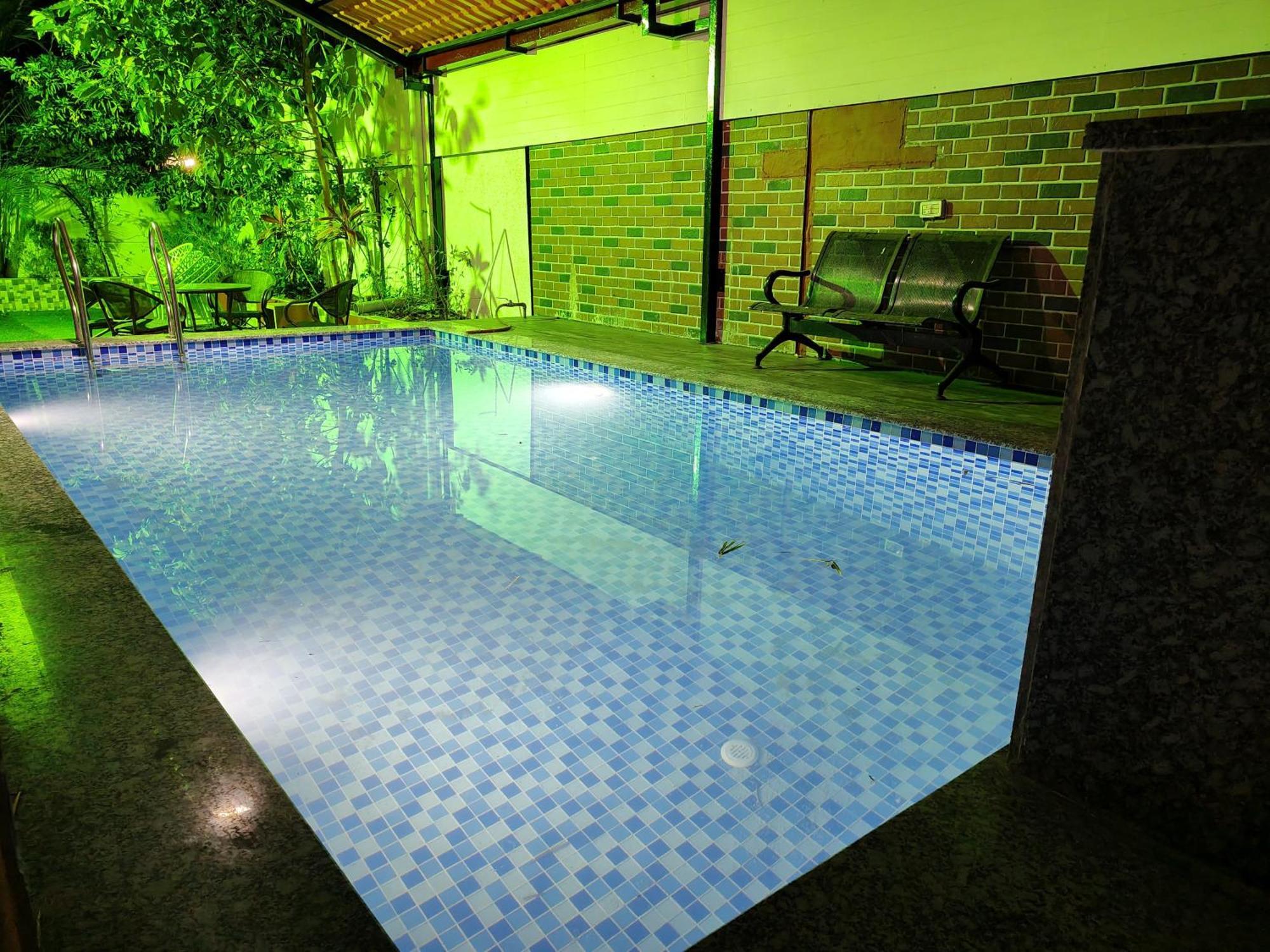 Taj Villa With Free Wifi Лонавла Екстер'єр фото